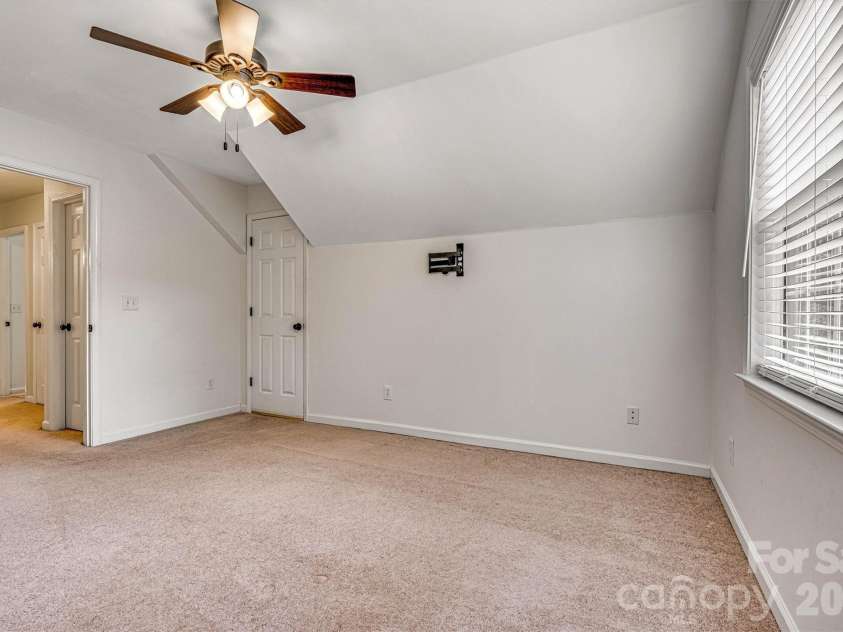 7001 Plough Drive, Mint Hill, NC 28227.  MLS# CAR4391731, YatesRealty ID 31591. 