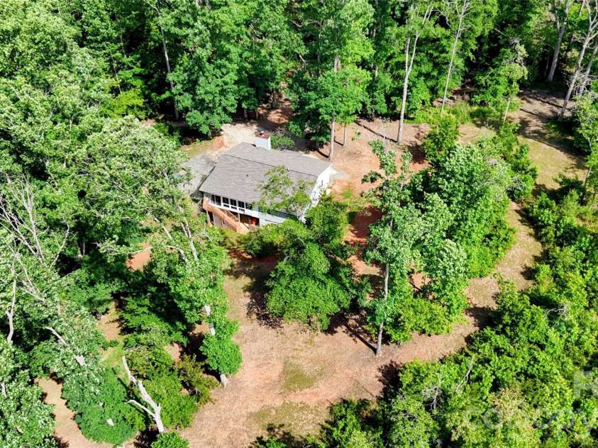 1943 Landrum Road, Columbus, NC 28722.  MLS# CAR4387149, YatesRealty ID 31592. 