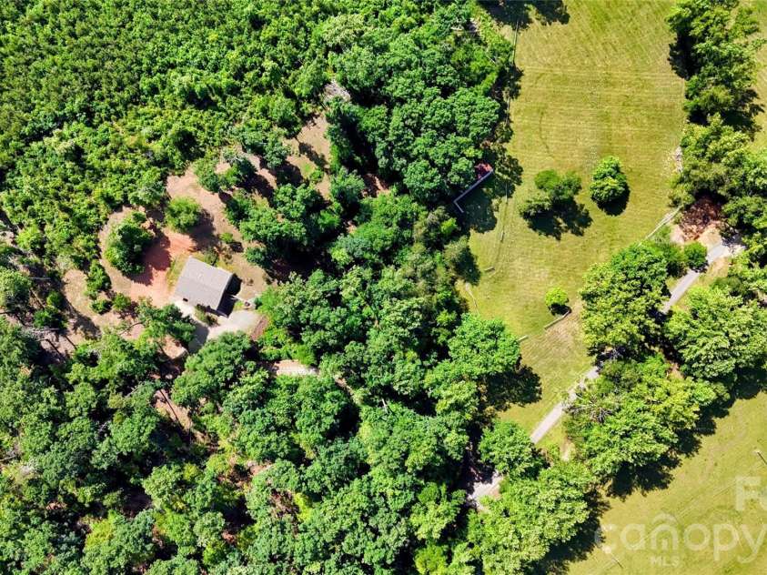 1943 Landrum Road, Columbus, NC 28722.  MLS# CAR4387149, YatesRealty ID 31592. 