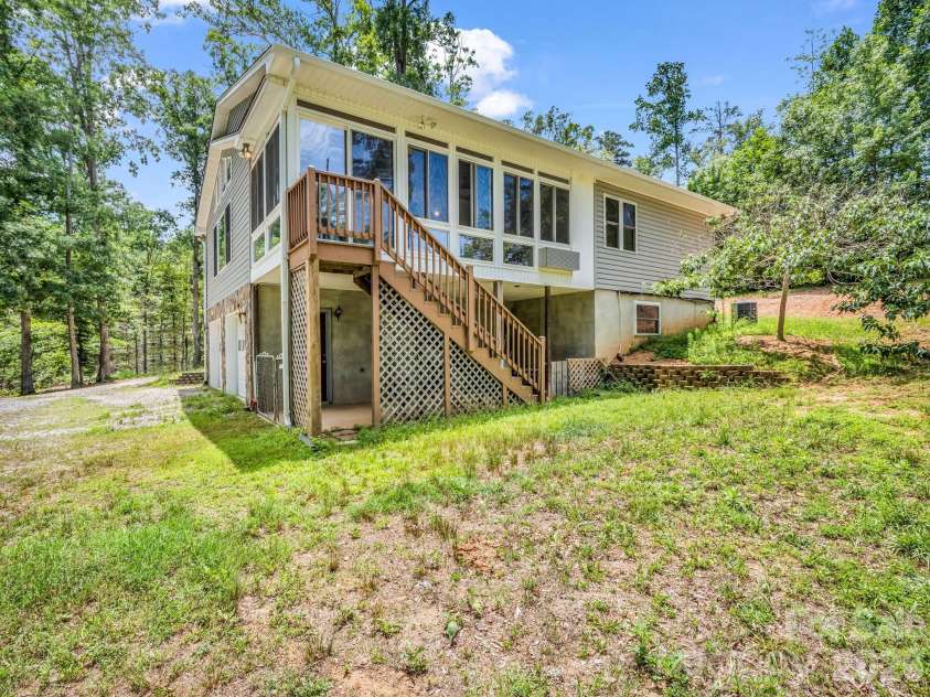 1943 Landrum Road, Columbus, NC 28722.  MLS# CAR4387149, YatesRealty ID 31592. 