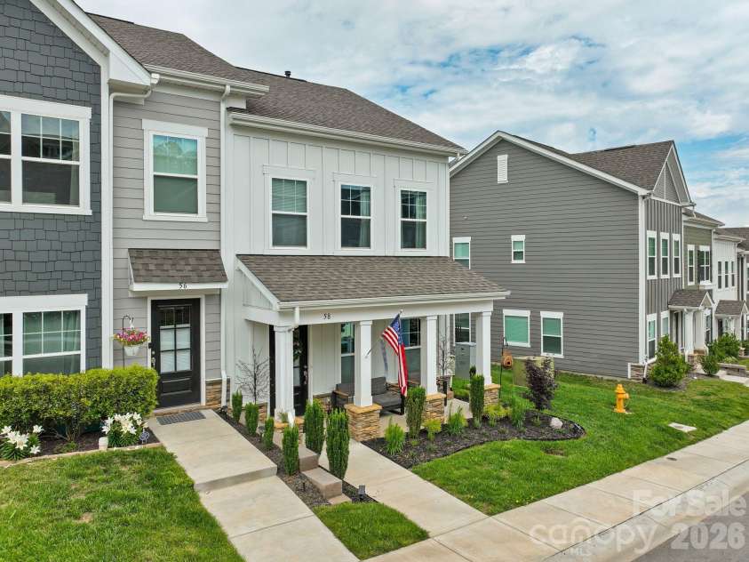 58 Walnut Springs Drive, Asheville, NC 28804.  MLS# CAR4390218, YatesRealty ID 31594. 