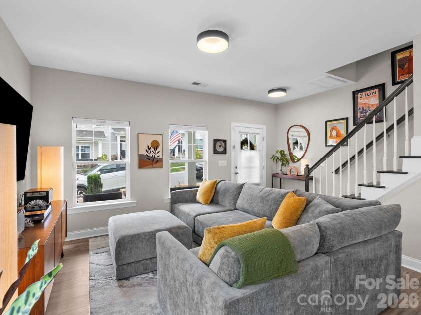 58 Walnut Springs Drive, Asheville, NC 28804.  MLS# CAR4390218, YatesRealty ID 31594. 