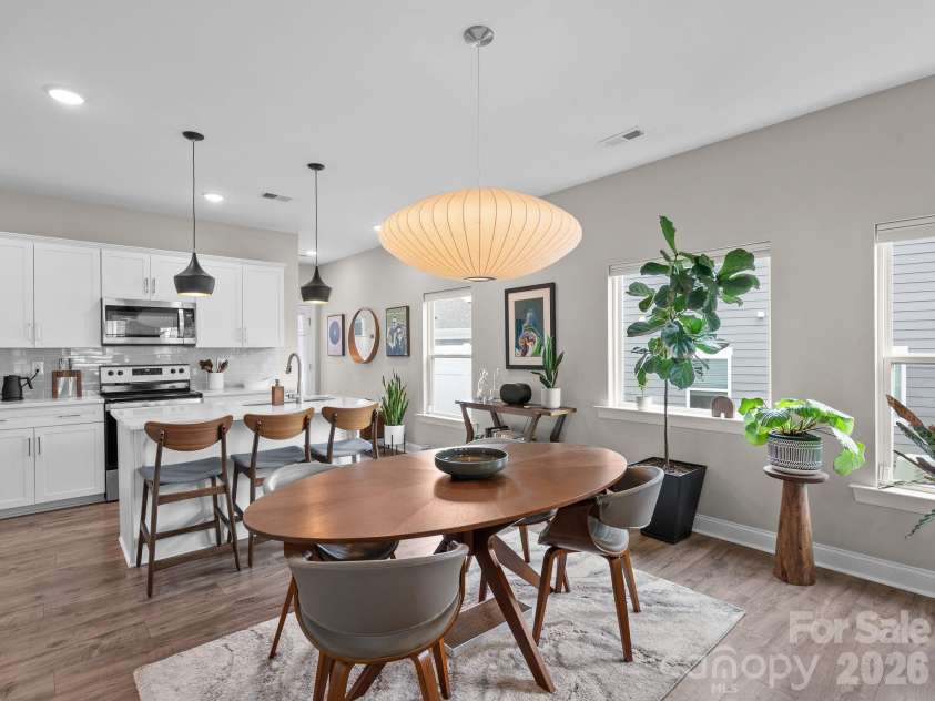 58 Walnut Springs Drive, Asheville, NC 28804.  MLS# CAR4390218, YatesRealty ID 31594. 