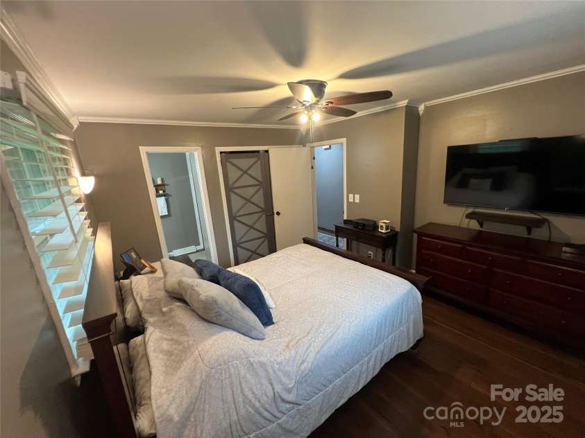 305 Locust Avenue, Locust, NC 28097.  MLS# CAR4288365, YatesRealty ID 31595. 