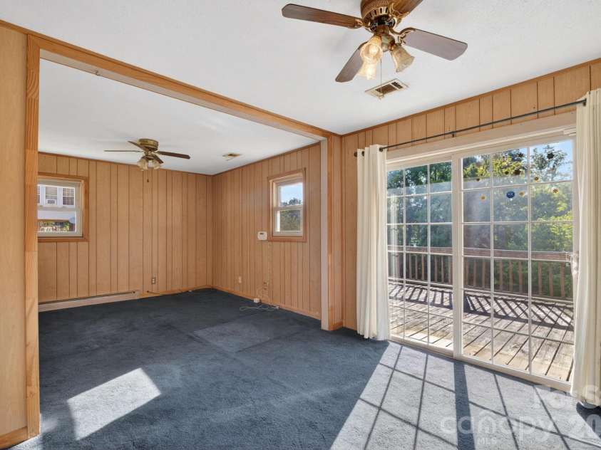 4024 Piney Road, Morganton, NC 28655.  MLS# CAR4384406, YatesRealty ID 31596. Bedroom
