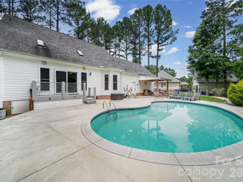 8871 Erbach Lane, Mount Pleasant, NC 28124.  MLS# CAR4394187, YatesRealty ID 31597. 