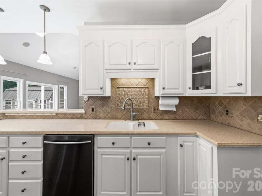 8871 Erbach Lane, Mount Pleasant, NC 28124.  MLS# CAR4394187, YatesRealty ID 31597. 