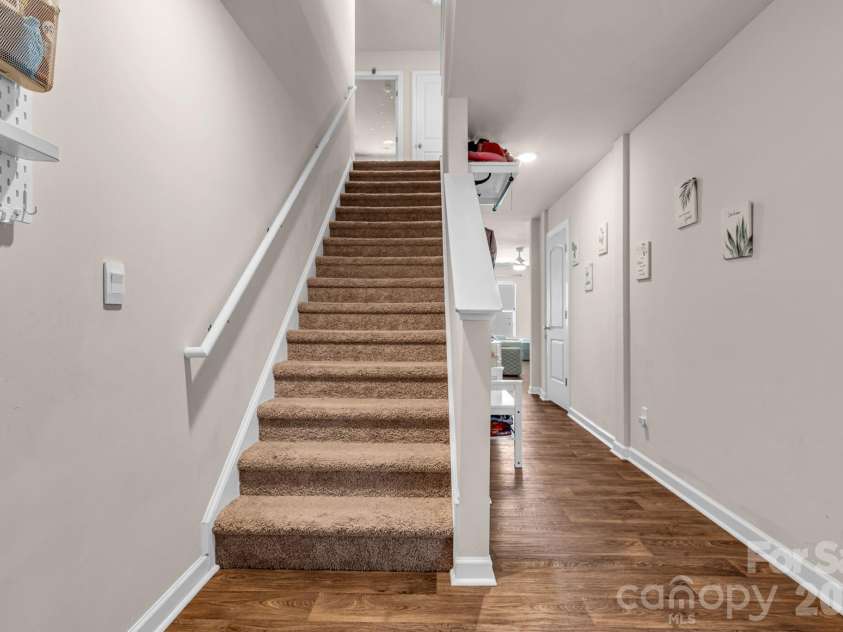 272 Daniel Drive, Lexington, NC 27295.  MLS# CAR4393351, YatesRealty ID 31598. 