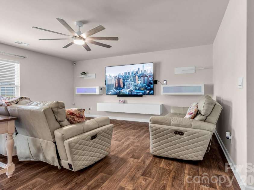 272 Daniel Drive, Lexington, NC 27295.  MLS# CAR4393351, YatesRealty ID 31598. 