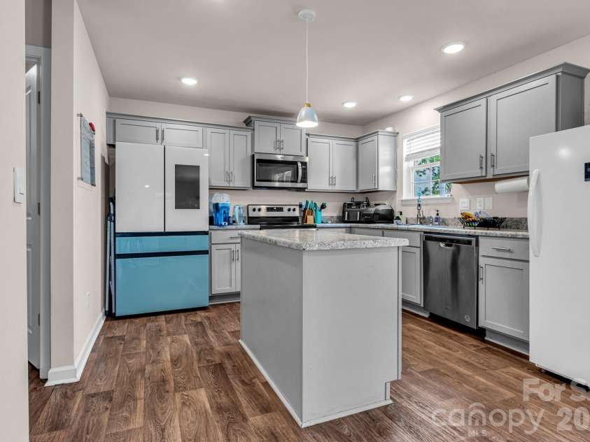 272 Daniel Drive, Lexington, NC 27295.  MLS# CAR4393351, YatesRealty ID 31598. 