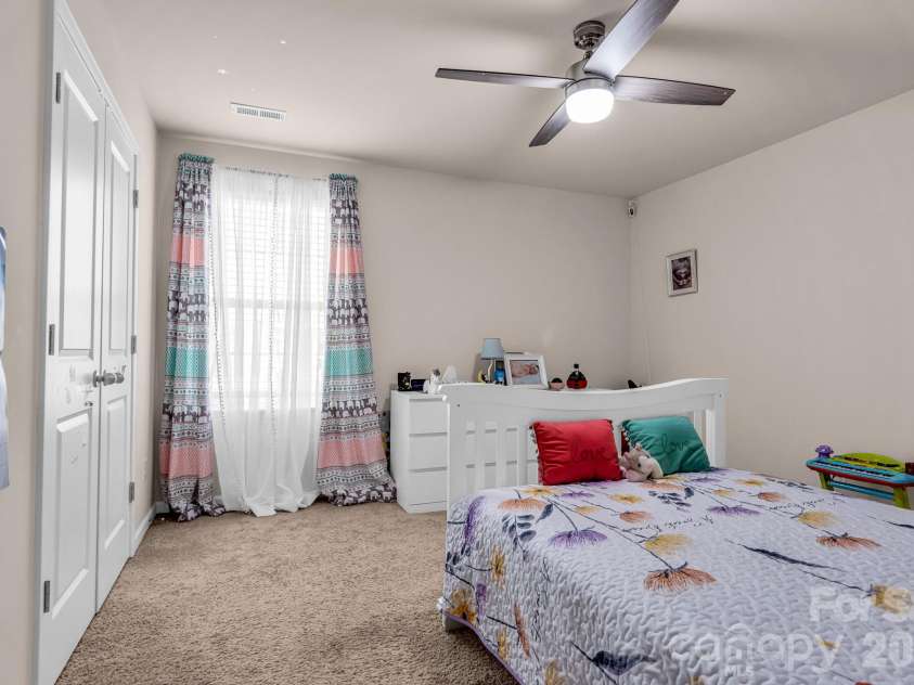 272 Daniel Drive, Lexington, NC 27295.  MLS# CAR4393351, YatesRealty ID 31598. 