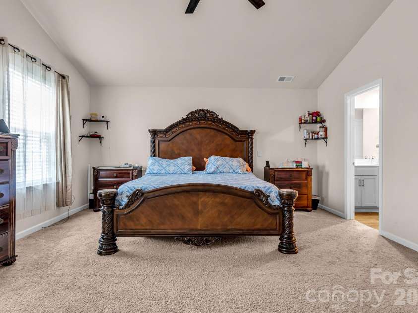 272 Daniel Drive, Lexington, NC 27295.  MLS# CAR4393351, YatesRealty ID 31598. 