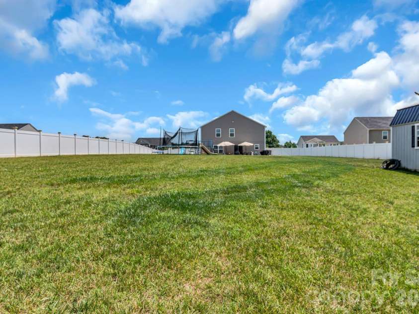272 Daniel Drive, Lexington, NC 27295.  MLS# CAR4393351, YatesRealty ID 31598. 