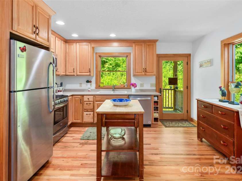 2316 NC 63 Highway, Hot Springs, NC 28743.  MLS# CAR4278288, YatesRealty ID 3160. 
