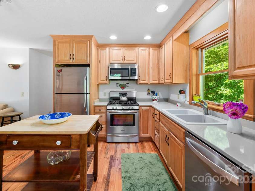 2316 NC 63 Highway, Hot Springs, NC 28743.  MLS# CAR4278288, YatesRealty ID 3160. 