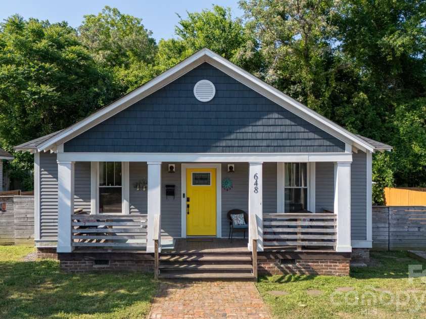 648 Izard Street, Rock Hill, SC 29730.  MLS# CAR4373448, YatesRealty ID 31600. 