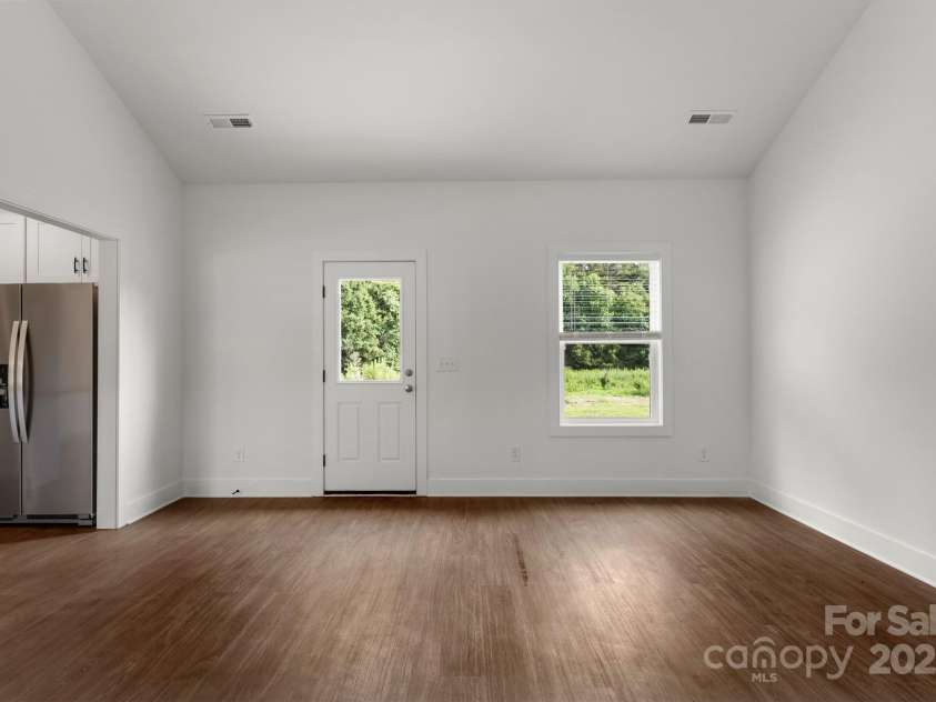 6201 Long Branch Road, Salisbury, NC 28147.  MLS# CAR4157316, YatesRealty ID 31602. 