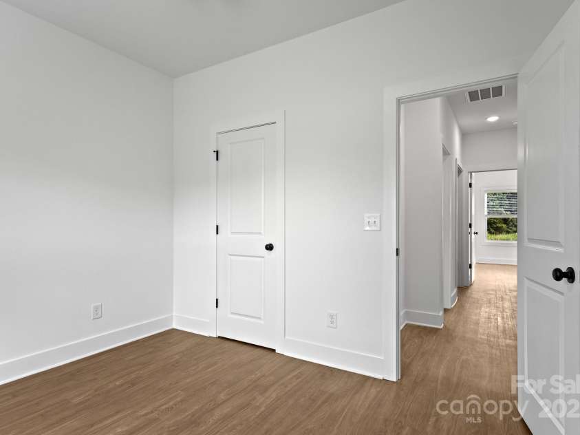 6201 Long Branch Road, Salisbury, NC 28147.  MLS# CAR4157316, YatesRealty ID 31602. 