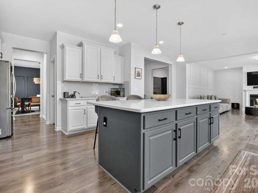 6341 Rocky Wagon Lane, Concord, NC 28025.  MLS# CAR4377280, YatesRealty ID 31602. 