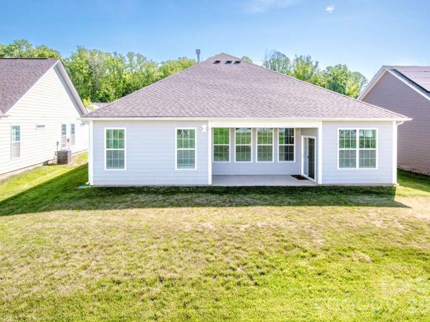 122 Coddle Way, Mooresville, NC 28115.  MLS# CAR4370294, YatesRealty ID 31603. 