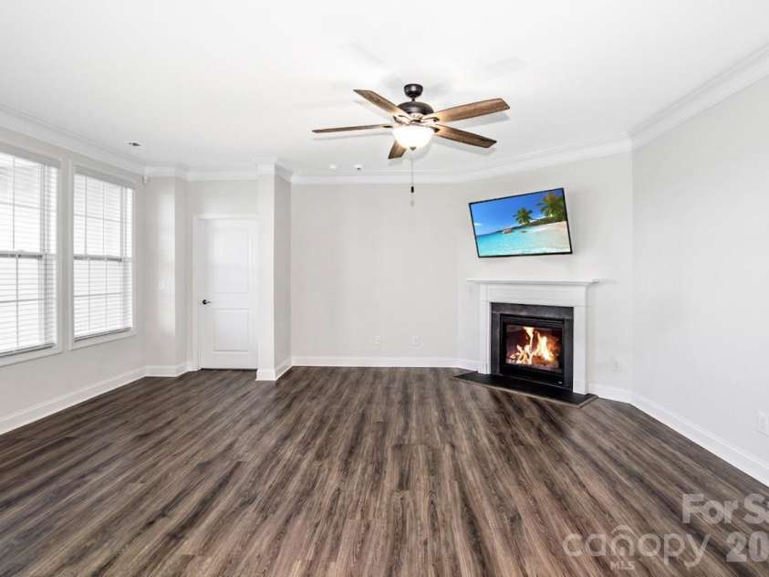 122 Coddle Way, Mooresville, NC 28115.  MLS# CAR4370294, YatesRealty ID 31603. VIRTUALLY ENHANCED LIVING ROOM