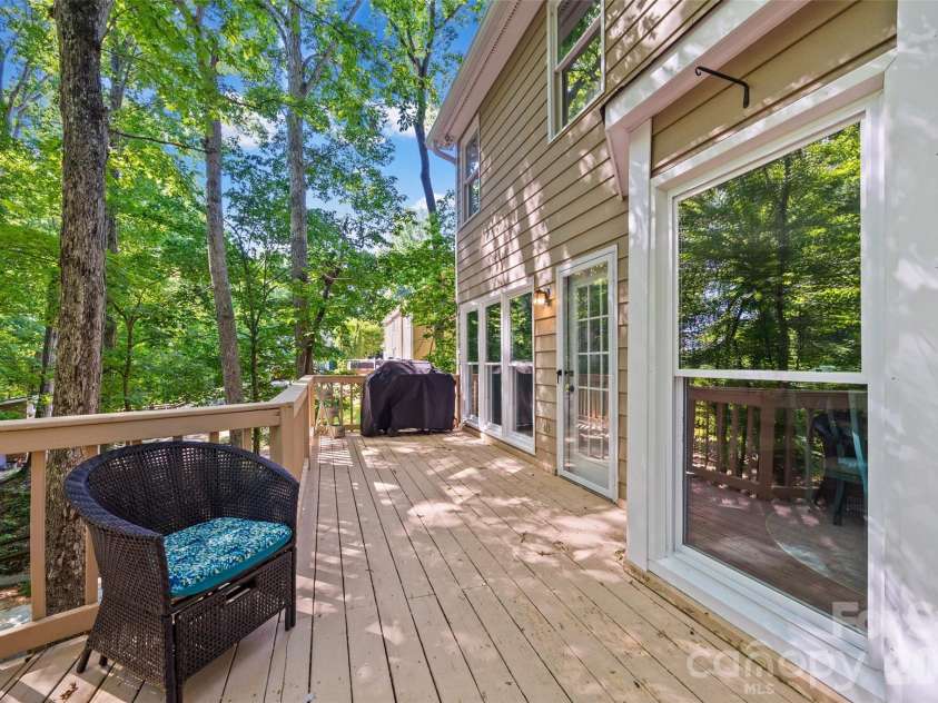 1472 Old Tara Lane, Fort Mill, SC 29708.  MLS# CAR4383287, YatesRealty ID 31604. 