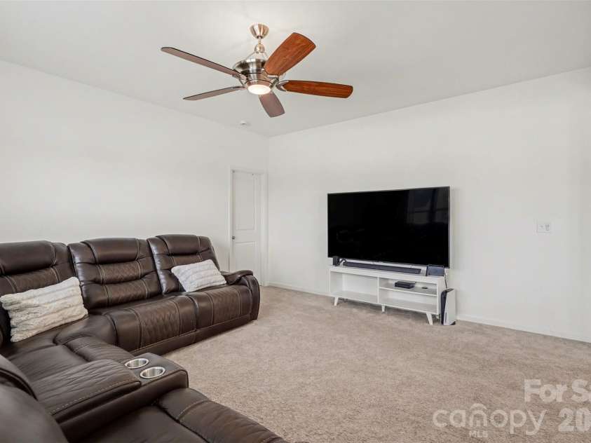6320 Clarisse Drive, Concord, NC 28025.  MLS# CAR4361740, YatesRealty ID 31606. 