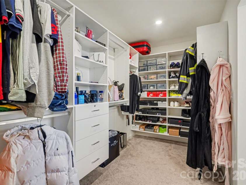 6320 Clarisse Drive, Concord, NC 28025.  MLS# CAR4361740, YatesRealty ID 31606. 