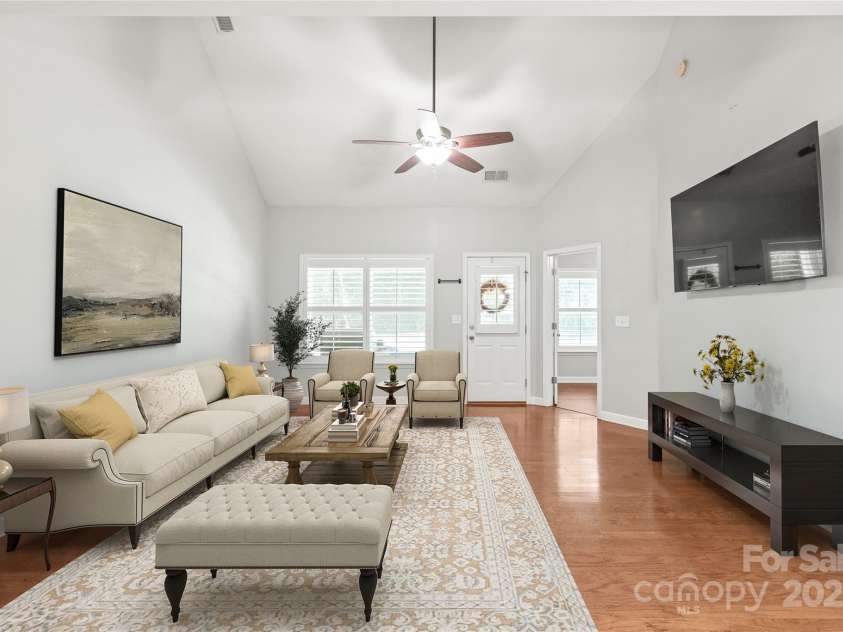 8513 Loxton Circle, Charlotte, NC 28214.  MLS# CAR4226710, YatesRealty ID 31606. Virtually staged