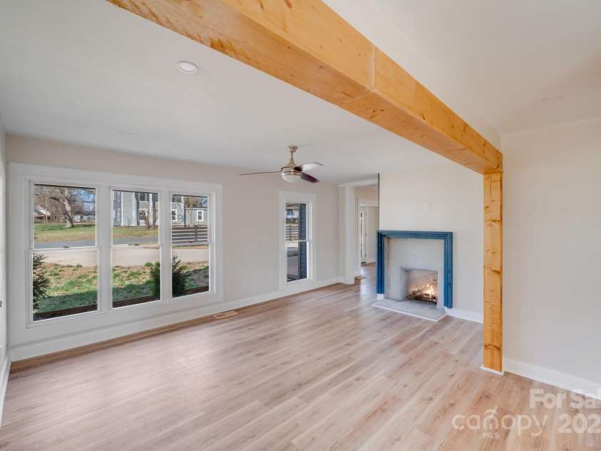 1200 Grace Avenue, Kannapolis, NC 28083.  MLS# CAR4229067, YatesRealty ID 31607. 