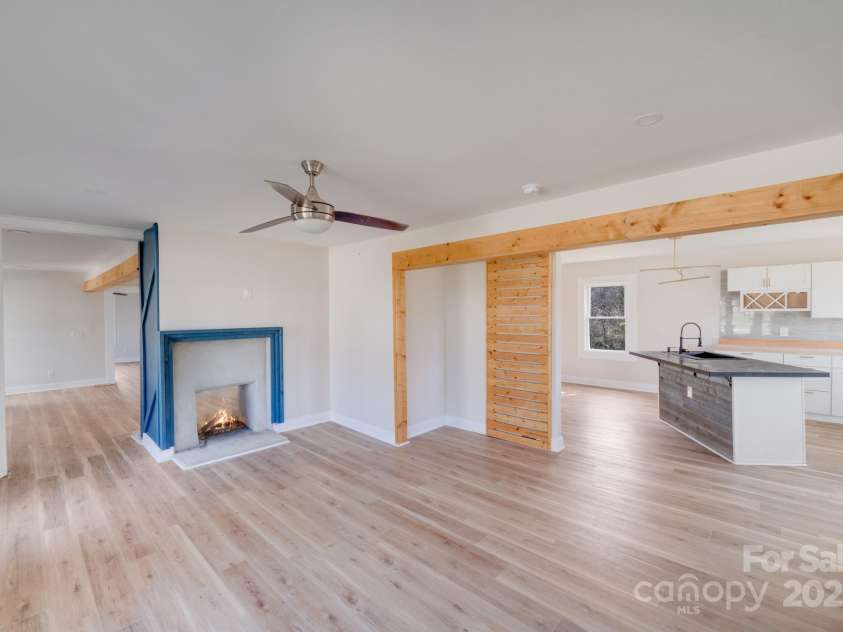 1200 Grace Avenue, Kannapolis, NC 28083.  MLS# CAR4229067, YatesRealty ID 31607. 