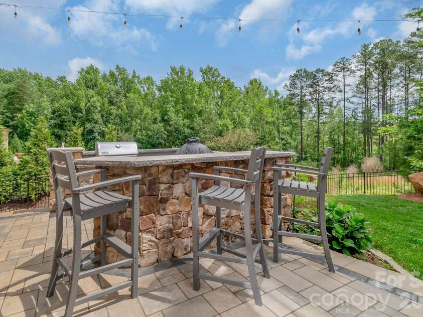 421 Vintage Creek Drive, Weddington, NC 28104.  MLS# CAR4388068, YatesRealty ID 31607. 