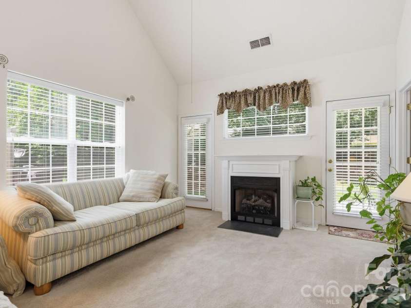 1358 Walnut Hill Drive, Rock Hill, SC 29732.  MLS# CAR4388970, YatesRealty ID 31608. 
