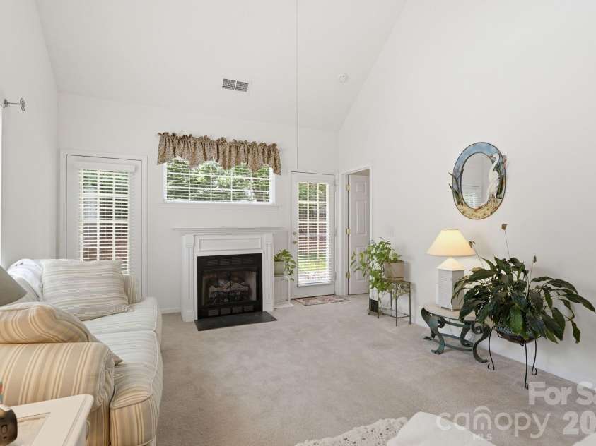 1358 Walnut Hill Drive, Rock Hill, SC 29732.  MLS# CAR4388970, YatesRealty ID 31608. 