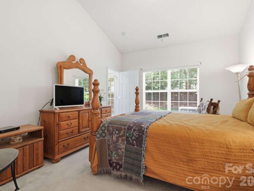 1358 Walnut Hill Drive, Rock Hill, SC 29732.  MLS# CAR4388970, YatesRealty ID 31608. 