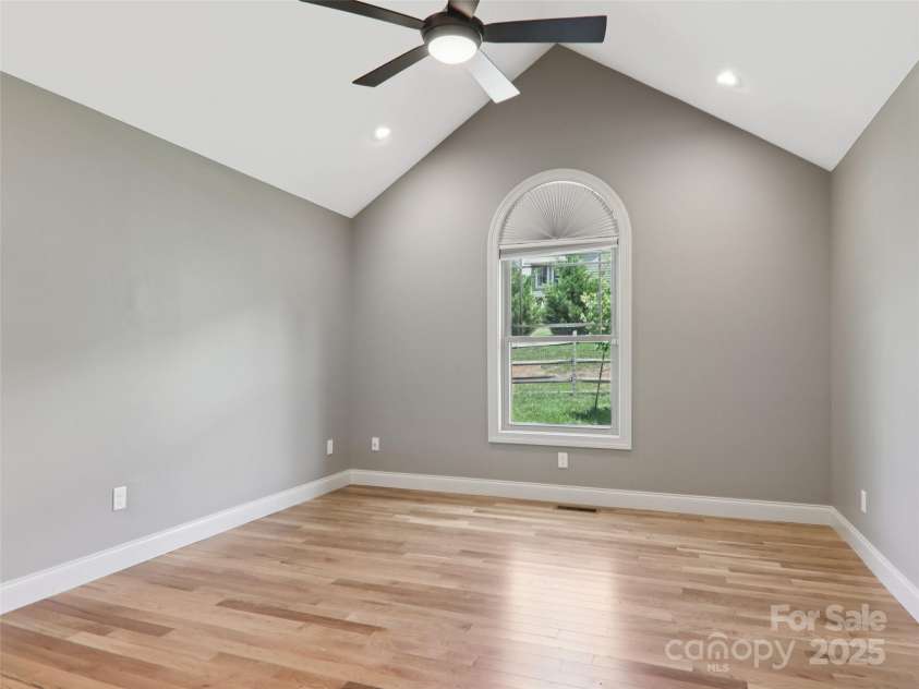 278 Ollie Weaver Road, Weaverville, NC 28787.  MLS# CAR4275482, YatesRealty ID 31609. Primary Bed-Main