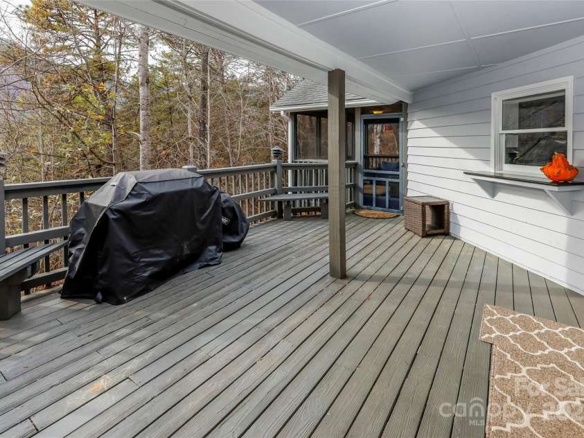212 Ridgeway Road, Lake Lure, NC 28746.  MLS# CAR4328245, YatesRealty ID 3161. 