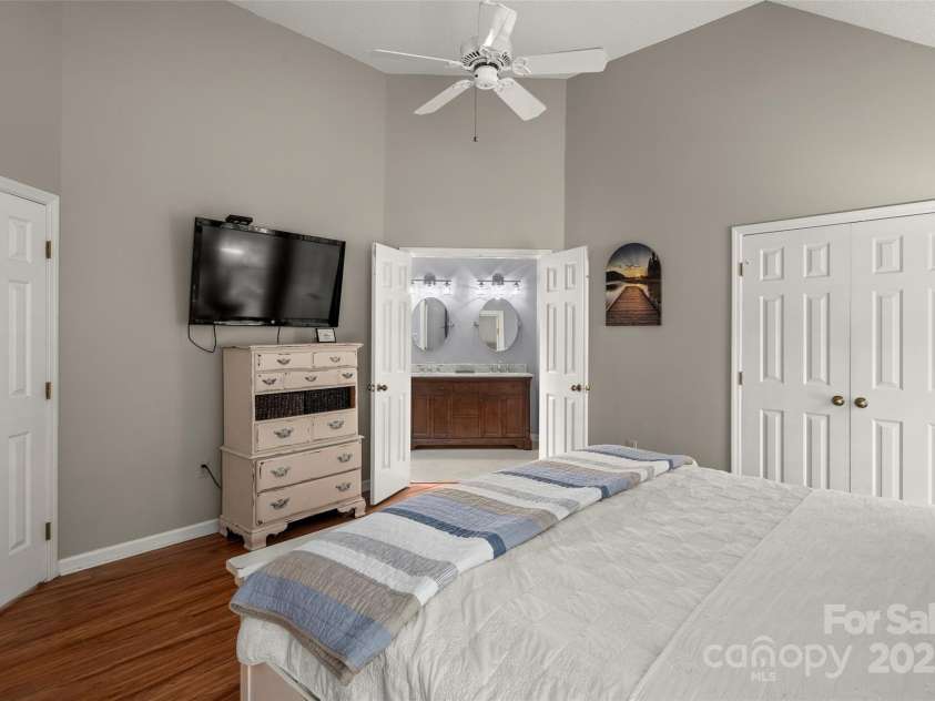 212 Ridgeway Road, Lake Lure, NC 28746.  MLS# CAR4328245, YatesRealty ID 3161. 