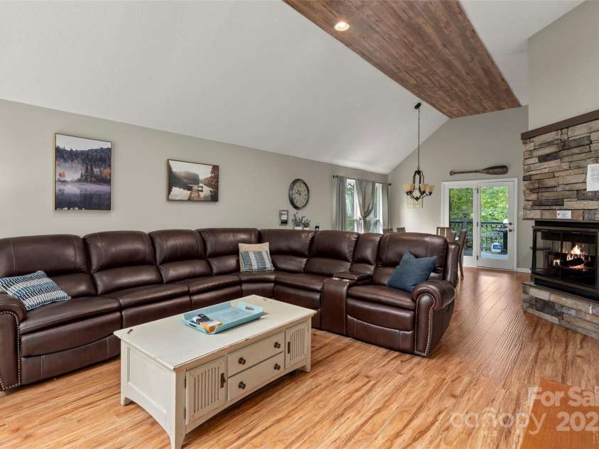212 Ridgeway Road, Lake Lure, NC 28746.  MLS# CAR4328245, YatesRealty ID 3161. 