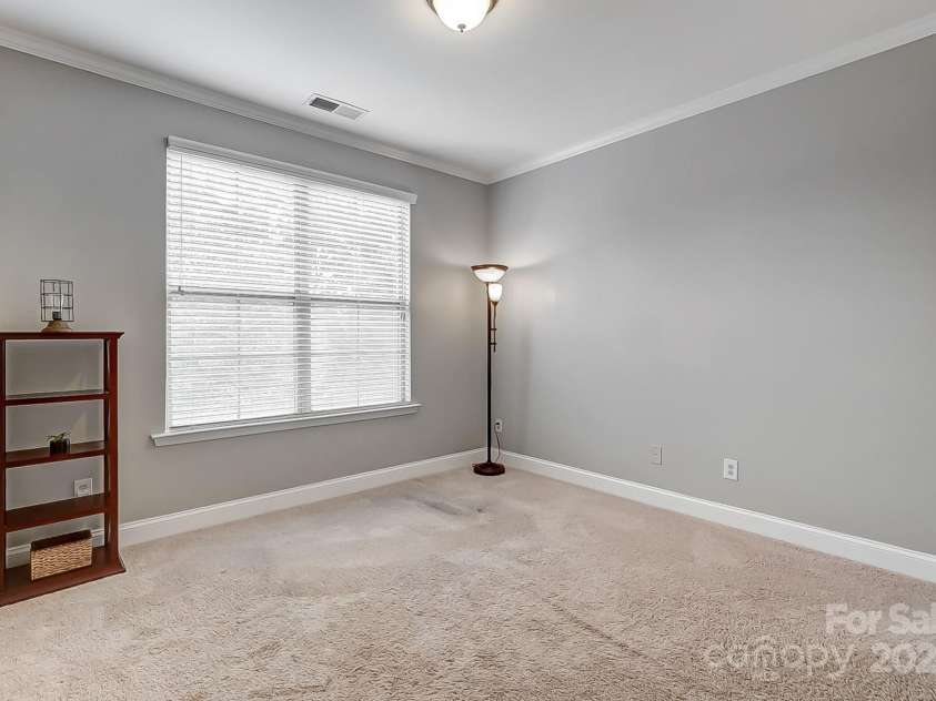 7006 Garden Hill Drive, Huntersville, NC 28078.  MLS# CAR4196907, YatesRealty ID 3161. 1st Floor Bedroom