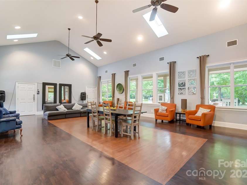 7006 Garden Hill Drive, Huntersville, NC 28078.  MLS# CAR4196907, YatesRealty ID 3161. Community Clubhouse