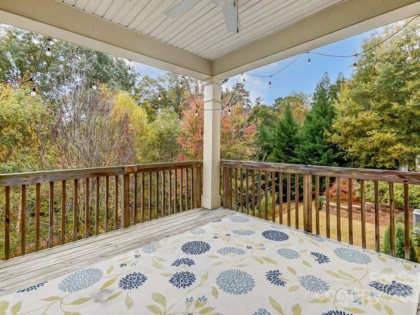 7006 Garden Hill Drive, Huntersville, NC 28078.  MLS# CAR4196907, YatesRealty ID 3161. Covered Deck