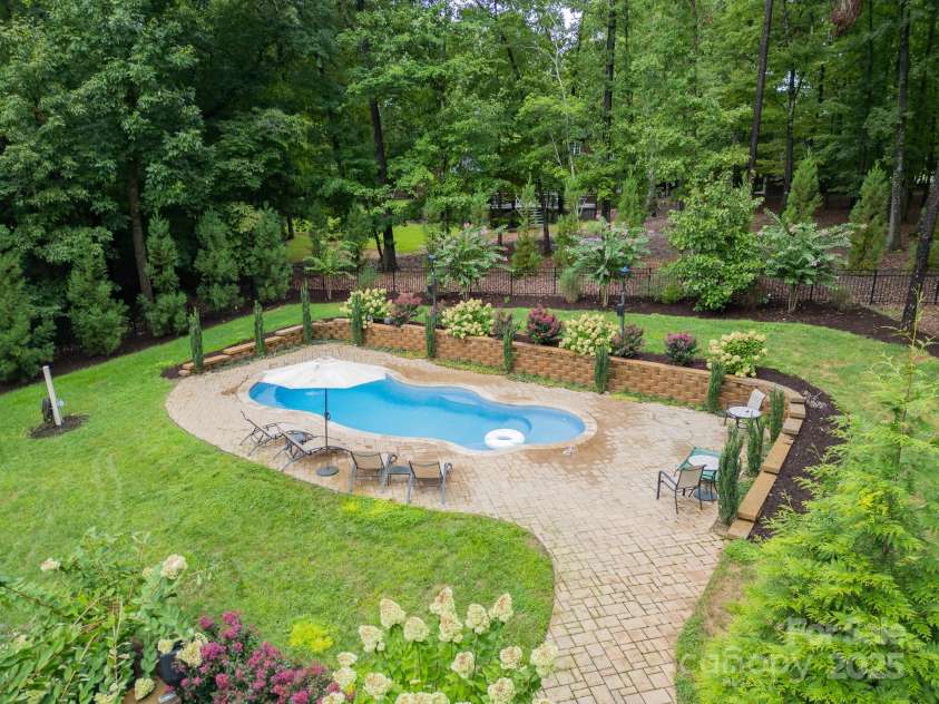 2216 Potter Cove Lane, Weddington, NC 28104.  MLS# CAR4291105, YatesRealty ID 31611. 