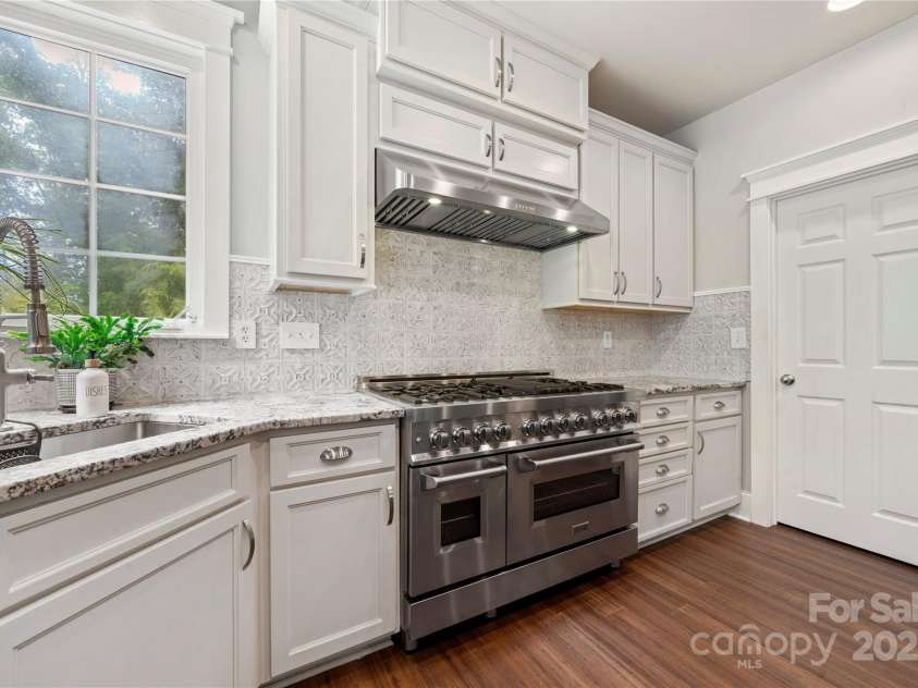2216 Potter Cove Lane, Weddington, NC 28104.  MLS# CAR4291105, YatesRealty ID 31611. 