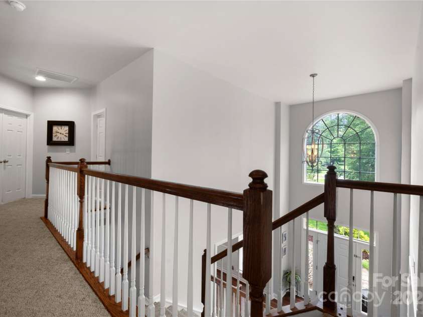 2216 Potter Cove Lane, Weddington, NC 28104.  MLS# CAR4291105, YatesRealty ID 31611. Breezeway