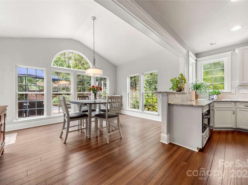 2216 Potter Cove Lane, Weddington, NC 28104.  MLS# CAR4291105, YatesRealty ID 31611. Kitchen looking into breakfast nook
