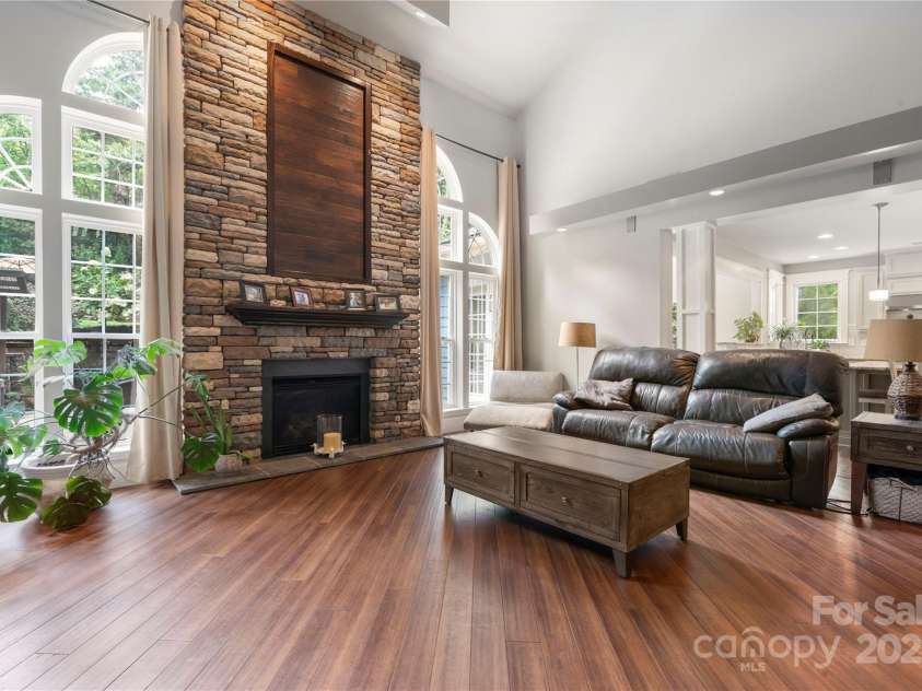 2216 Potter Cove Lane, Weddington, NC 28104.  MLS# CAR4291105, YatesRealty ID 31611. Main Living room