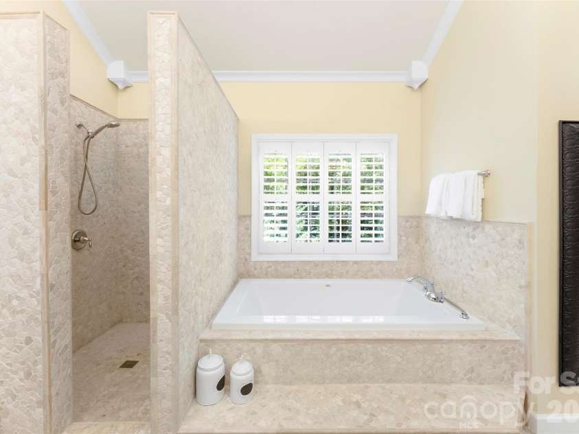 3411 Stags Leap Way, York, SC 29745.  MLS# CAR4390010, YatesRealty ID 31611. 