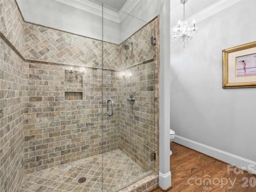 3531 Aqua Point Drive, York, SC 29745.  MLS# CAR4391405, YatesRealty ID 31614. Third Full Bath