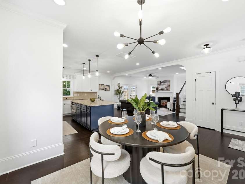 1837 Umstead Street, Charlotte, NC 28205.  MLS# CAR4390720, YatesRealty ID 31615. 
